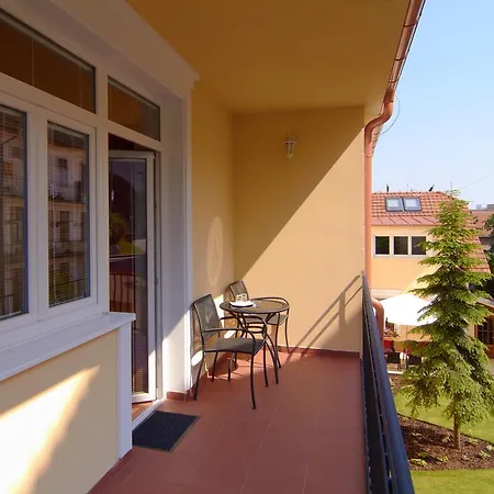 게스트하우스 Donet 3*